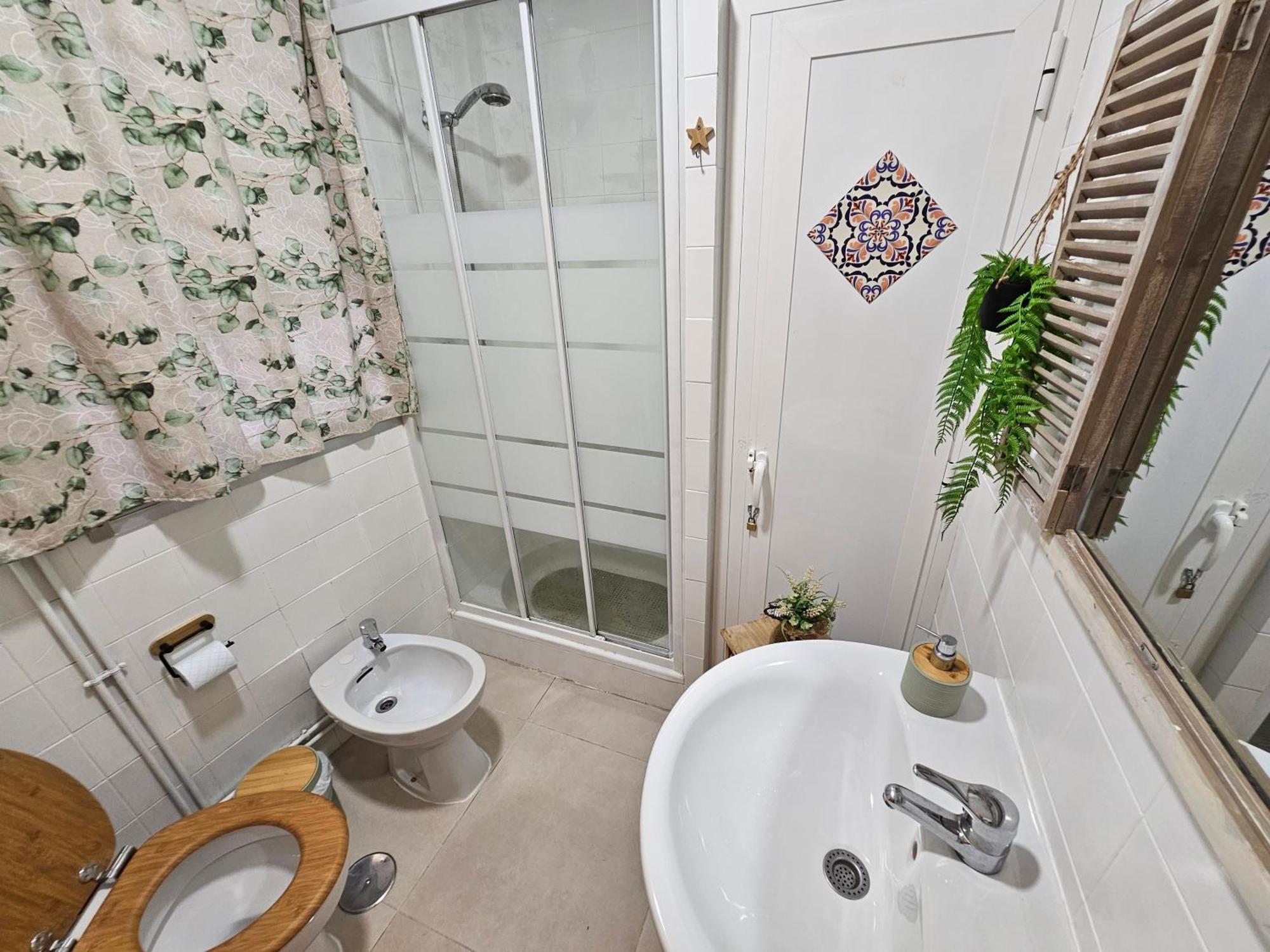 Guest House Capitan Meca Аликанте Екстериор снимка
